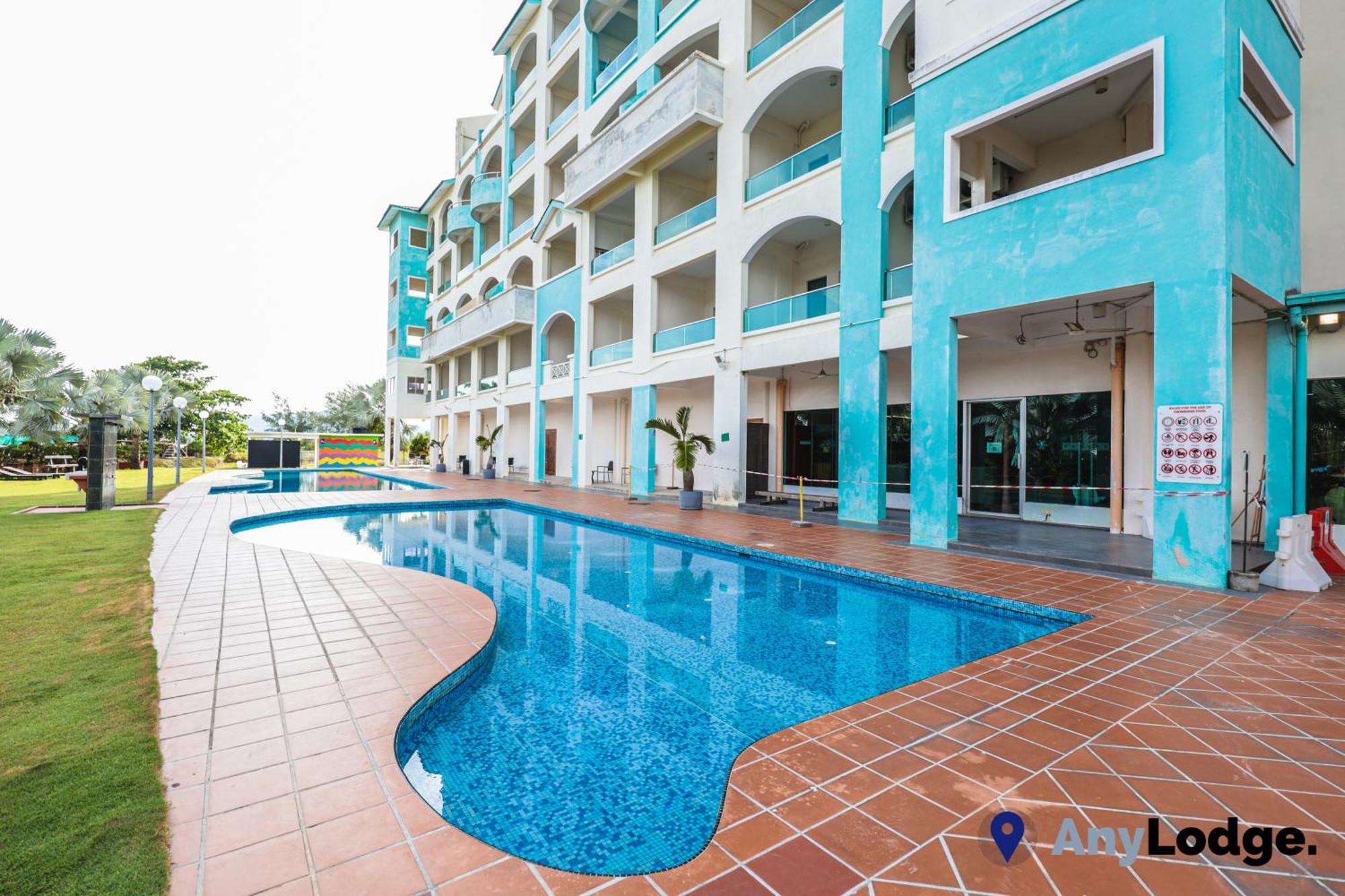 Anylodge Waterfront Marina Island Pangkor ลุมุต ภายนอก รูปภาพ