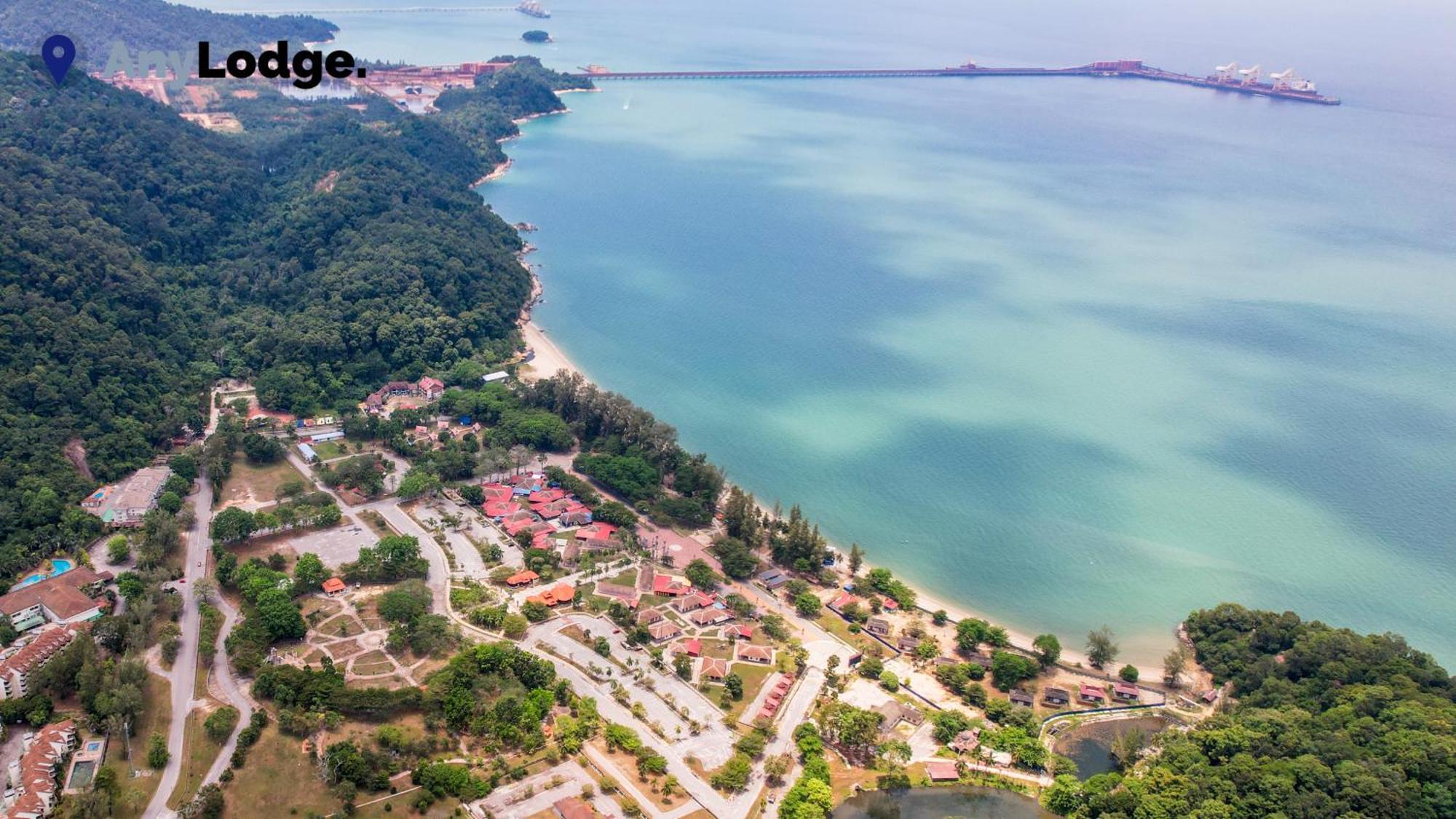 Anylodge Waterfront Marina Island Pangkor ลุมุต ภายนอก รูปภาพ